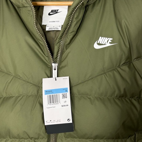 Nike Sportswear Storm-FIT Windrunner Women's Down Hooded Jacket size Med - Picture 5 of 10